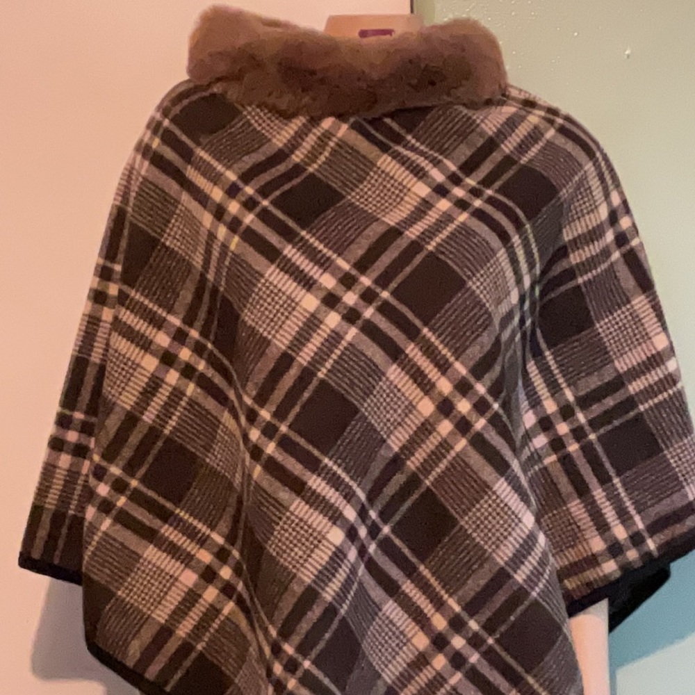 Plaid Poncho with Faux Fur Collar